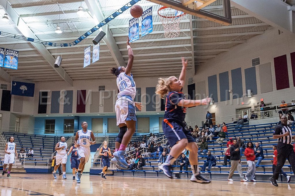 LCavs vs Chapman 12-10-13 0144.jpg